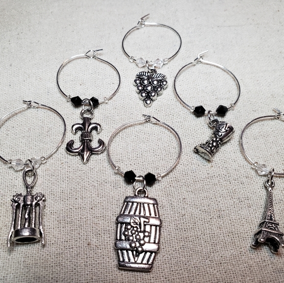 Handmade Wine Charms Paris Wine - Picture 1 of 7